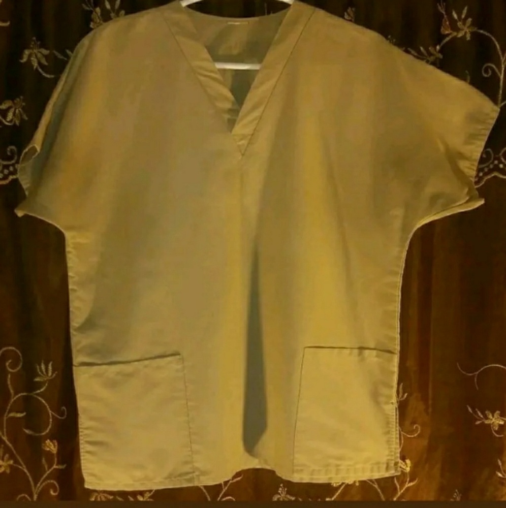 Uniform Advantage Scrub Top Size M